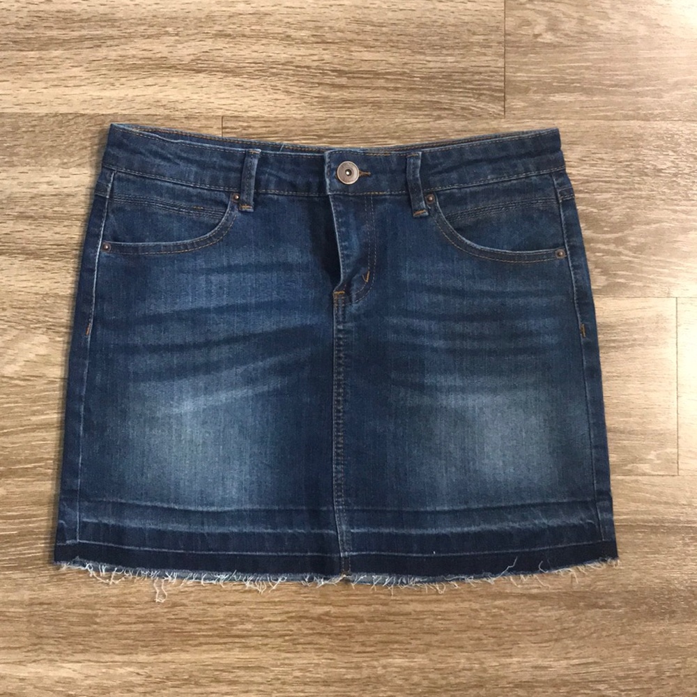 NWOT Cute jean mini skirt!!!